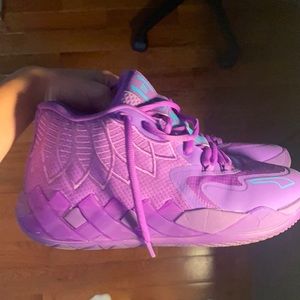 MENS purple lamelo ball 1s prestige condition worn maybe 1 or 2